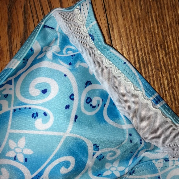 Bikini Top - Picture 2 of 2